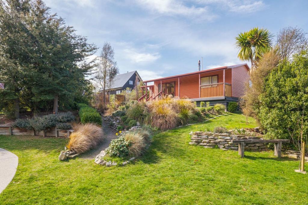 Korimako Ridge - Lake Hawea Holiday Home Esterno foto
